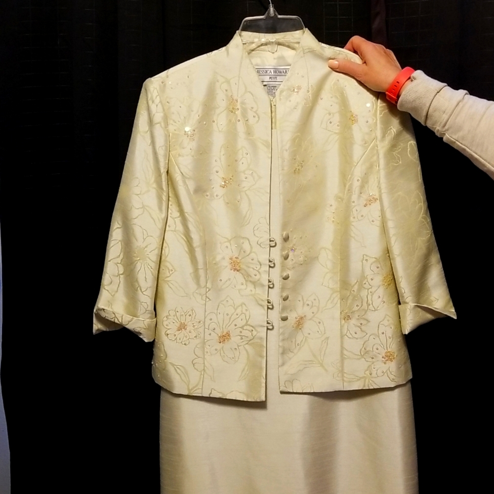 Jessica Howard petite dress with jacket
